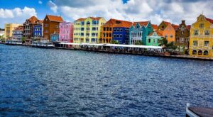 IT systems in Curacao